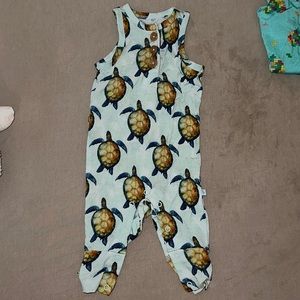 Posh peanut worn once size 0-3m